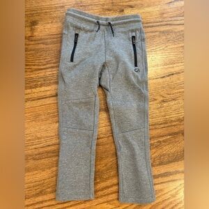 Size 3T gap sweatpants